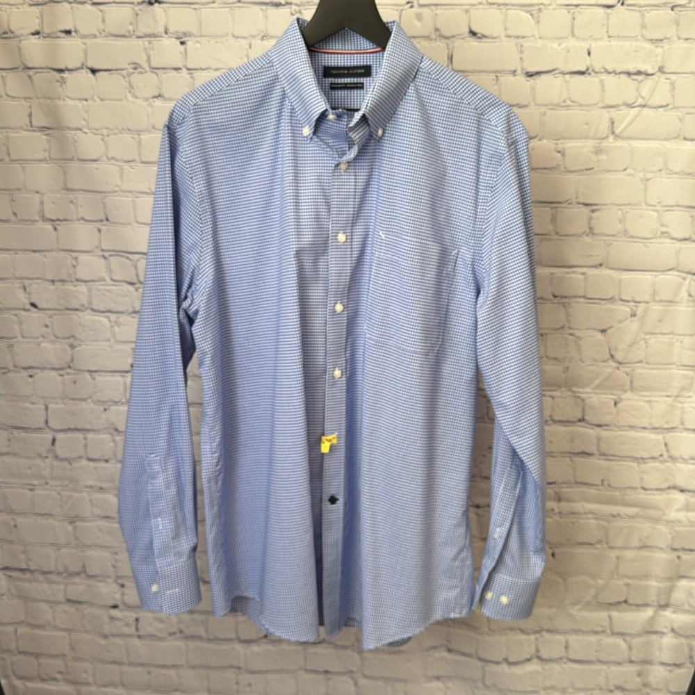 Men’s Tommy Hilfiger Wrinkle Free Shirt